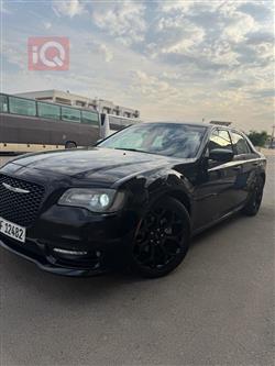 کرایسلەر 300